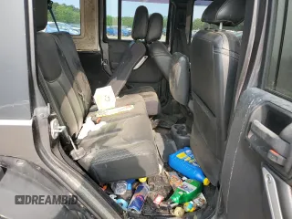 2016 Jeep Wrangler Unlimited Rubicon с VIN 1C4BJWFG1GL183933, выставлен на аукционе Copart как лот 58502105 с пробегом 110 764 миль миль и Списание • Salvage title. История ставок и продаж доступна на DreamBid. Изображение 10.