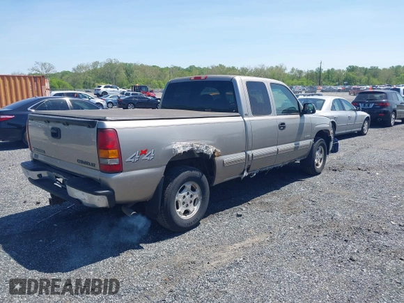 2002 Chevrolet Silverado 1500 LS with VIN 2GCEK19V421235979, listed as a IAAI auction lot 42165006 with 126,361 mi miles. Bid and sale history available at carsss.com. Image 4.