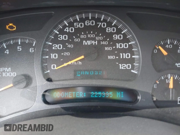 2003 Chevrolet Suburban LS with VIN 1GNEC16T13J250647, listed as a IAAI auction lot 41901480 with 225,335 mi miles and . Bid and sale history available at DreamBid. Image 7.