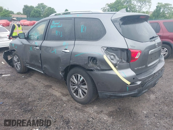 2019 Nissan Pathfinder SV with VIN 5N1DR2MN0KC616920, listed as a IAAI auction lot 42254795 with 8,897 mi miles and . Bid and sale history available at DreamBid. Image 3.