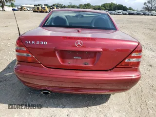 2002 Mercedes-Benz SLK-Class 2.3L Kompressor with VIN WDBKK49F32F243947, listed as a Copart auction lot 68308554 with 60,116 mi miles and Salvage Title. Bid and sale history available at carsss.com. Image 6.