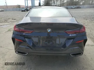 2020 BMW 8 Series 840i z VIN WBAGV4C0XLCD97822, wystawiony jako Copart lot #52265065 z przebiegiem Nie podano mil oraz Tytuł czysty. Historia ofert i sprzedaży dostępna na DreamBid. Obrazek 6.