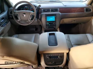 2010 GMC Yukon SLT with VIN 1GKUCCE03AR104213, listed as a Copart auction lot 81029414 with 168,378 mi miles and Salvage Title. Bid and sale history available at carsss.com. Image 8.
