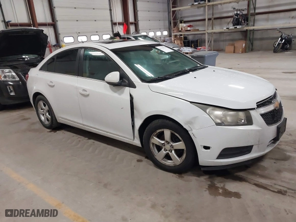 2011 Chevrolet Cruze LT w/2LT with VIN 1G1PG5S99B7202485, listed as a IAAI auction lot 41703824 with 165,842 mi miles. Bid and sale history available at carsss.com. Image 1.