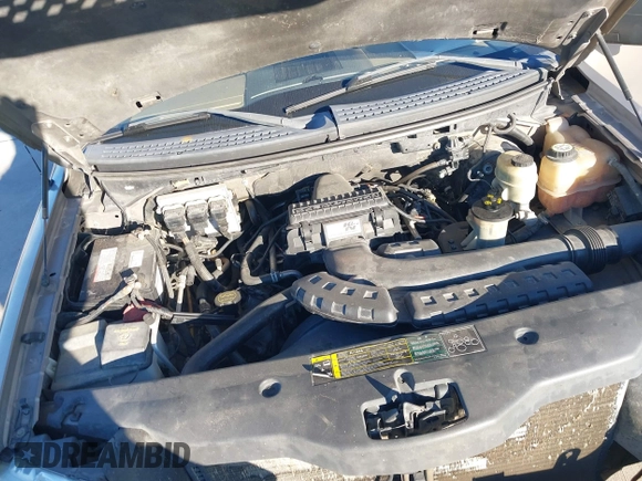 2004 Ford F-150 XL с VIN 1FTPX12514NB74239, выставлен на аукционе IAAI как лот 40883919 с пробегом 202 880 миль миль и . История ставок и продаж доступна на DreamBid. Изображение 10.