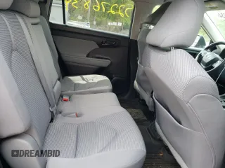 2022 Toyota Highlander L with VIN 5TDCZRBH0NS582664, listed as a Copart auction lot 52276834 with 23,648 mi miles and Salvage title. Bid and sale history available at DreamBid. Image 10.