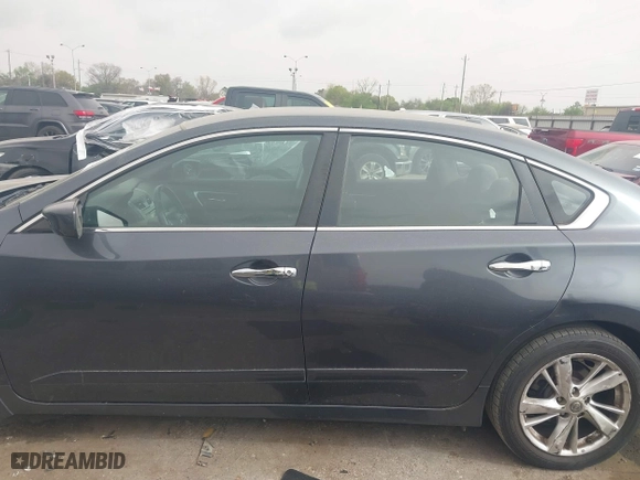 2013 Nissan Altima 2.5 SV with VIN 1N4AL3APXDN536784, listed as a IAAI auction lot 41825176 with 243,304 mi miles. Bid and sale history available at carsss.com. Image 14.