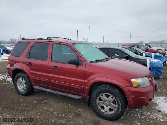 2007 Ford Escape XLT with VIN 1FMCU03167KB95618, listed as a Copart auction lot 45316575 with 173,038 mi miles and Salvage Title. Bid and sale history available at carsss.com. Image 4.