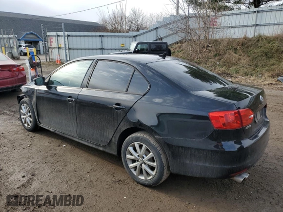 2011 Volkswagen Jetta SE с VIN 3VWBX7AJ5BM388229, выставлен на аукционе Copart как лот 83998094 с пробегом 147 981 миль миль и Чистый • Clean title. История ставок и продаж доступна на DreamBid. Изображение 2.