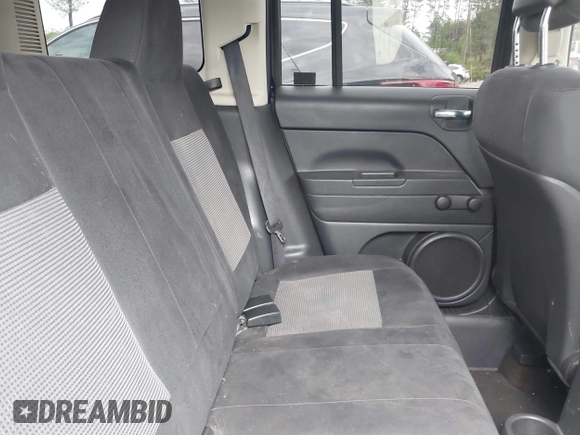 2013 Jeep Patriot Sport with VIN 1C4NJRBB6DD261489, listed as a IAAI auction lot 42104746 with 172,962 mi miles and . Bid and sale history available at carsss.com. Image 8.