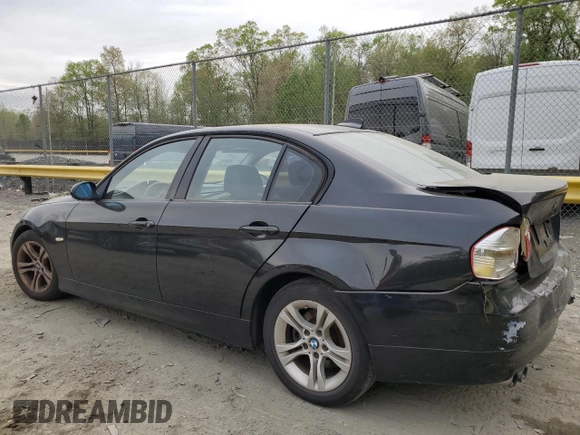 2008 BMW 3 Series 328i z VIN WBAVA37518NL18257, wystawiony jako Copart lot #53788785 z przebiegiem 144 704 mil mil oraz Szkoda całkowita • Salvage title. Historia ofert i sprzedaży dostępna na DreamBid. Obrazek 2.