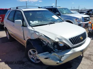 1999 Lexus RX 300 z VIN JT6HF10U6X0086670, wystawiony jako IAAI lot #42261453 z przebiegiem 147 663 mil mil oraz . Historia ofert i sprzedaży dostępna na DreamBid. Obrazek 1.
