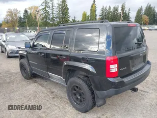 2011 Jeep Patriot Latitude with VIN 1J4NF1GBXBD122372, listed as a IAAI auction lot 40814309 with 179,523 mi miles and . Bid and sale history available at DreamBid. Image 3.