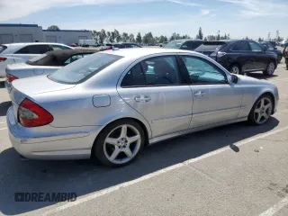 2009 Mercedes-Benz E-Class Luxury 3.5L with VIN WDBUF56X39B425021, listed as a Copart auction lot 53400295 with 0 mi miles and Clean Title. Bid and sale history available at carsss.com. Image 3.