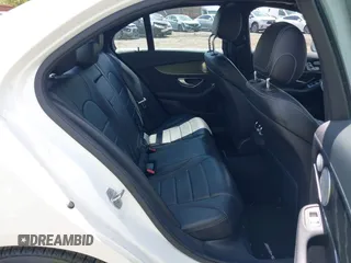 2016 Mercedes-Benz C 300 Luxury z VIN 55SWF4KB8GU155114, wystawiony jako IAAI lot #42186742 z przebiegiem 53 668 mil mil oraz . Historia ofert i sprzedaży dostępna na DreamBid. Obrazek 8.