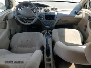 2000 Ford Focus SE with VIN 1FAFP36P0YW247559, listed as a Copart auction lot 60351255 with 107,774 mi miles and Clean title. Bid and sale history available at DreamBid. Image 8.