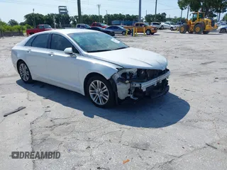 2014 Lincoln MKZ z VIN 3LN6L2G91ER832211, wystawiony jako IAAI lot #41770905 z przebiegiem 63 417 mil mil oraz . Historia ofert i sprzedaży dostępna na DreamBid. Obrazek 1.