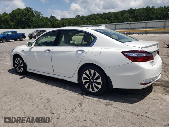2017 Honda Accord Touring with VIN JHMCR6F7XHC023899, listed as a Copart auction lot 60900175 with 29,092 mi miles and Salvage title. Bid and sale history available at DreamBid. Image 2.