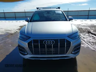 2021 Audi Q5 Prestige with VIN WA1CAAFY6M2048054, listed as a IAAI auction lot 41343544 with 88,681 mi miles. Bid and sale history available at carsss.com. Image 12.