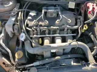 2001 Dodge Neon Highline z VIN 1B3ES46C61D258317, wystawiony jako Copart lot #83079444 z przebiegiem 126 430 mil mil oraz Szkoda całkowita • Salvage title. Historia ofert i sprzedaży dostępna na DreamBid. Obrazek 13.