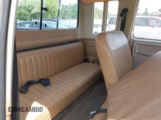 1983 Ford F-150 with VIN 1FTEX15Y5DKA31809, listed as a IAAI auction lot 42719603 with 19,240 mi miles and . Bid and sale history available at DreamBid. Image 8.