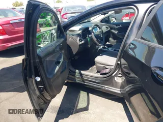 2018 Chevrolet Cruze LS with VIN 1G1BC5SM4J7201639, listed as a IAAI auction lot 42014785 with 119,416 mi miles and . Bid and sale history available at DreamBid. Image 5.