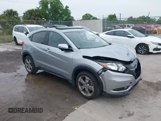 2017 Honda HR-V EX with VIN 3CZRU5H58HM724188, listed as a IAAI auction lot 41911570 with 100,132 mi miles. Bid and sale history available at carsss.com. Image 1.