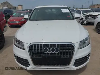 2016 Audi Q5 Premium Plus with VIN WA1L2AFP6GA038557, listed as a IAAI auction lot 42071248 with 188,772 mi miles. Bid and sale history available at carsss.com. Image 6.