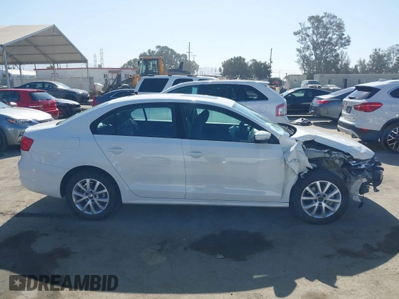 2012 Volkswagen Jetta SE with VIN 3VWDP7AJ3CM412988, listed as a IAAI auction lot 42528977 with 57,175 mi miles and . Bid and sale history available at DreamBid. Image 14.
