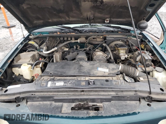 1997 GMC Sonoma SLS with VIN 1GTCS194XV8500162, listed as a Copart auction lot 45280175 with 269,303 mi miles and Salvage Title. Bid and sale history available at carsss.com. Image 11.