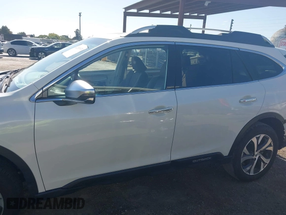 2022 Subaru Outback Touring XT with VIN 4S4BTGPD9N3276423, listed as a IAAI auction lot 42310970 with 8,266 mi miles and . Bid and sale history available at DreamBid. Image 15.