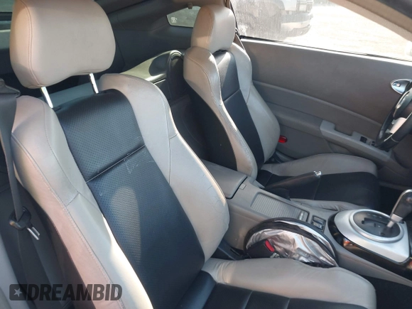 2006 Nissan 350Z Touring z VIN JN1AZ34D96M300181, wystawiony jako IAAI lot #41278695 z przebiegiem 105 033 mil mil oraz . Historia ofert i sprzedaży dostępna na DreamBid. Obrazek 8.