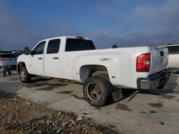 2011 Chevrolet Silverado 3500HD LT with VIN 1GC4KZC85BF142555, listed as a Copart auction lot 86928994 with 0 mi miles and Clean Title. Bid and sale history available at carsss.com. Image 2.
