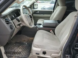 2012 Ford Expedition XLT z VIN 1FMJU1J57CEF26900, wystawiony jako Copart lot #58076865 z przebiegiem 173 920 mil mil oraz Czysty tytuł • Clean title. Historia ofert i sprzedaży dostępna na DreamBid. Obrazek 7.