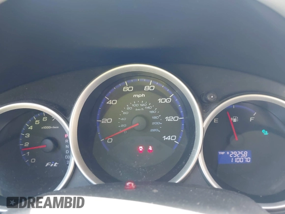 2007 Honda Fit с VIN JHMGD38497S014441, выставлен на аукционе IAAI как лот 41987759 с пробегом 110 070 миль миль и . История ставок и продаж доступна на DreamBid. Изображение 7.