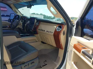 2015 Ford F-250 Lariat с VIN 1FT7W2BT1FEC08741, выставлен на аукционе IAAI как лот 42460228 с пробегом 122 024 миль миль и . История ставок и продаж доступна на DreamBid. Изображение 5.