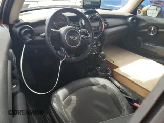 2016 MINI Hardtop with VIN WMWXP5C57G3B14701, listed as a Copart auction lot 58351545 with 111,647 mi miles and Salvage title. Bid and sale history available at DreamBid. Image 8.