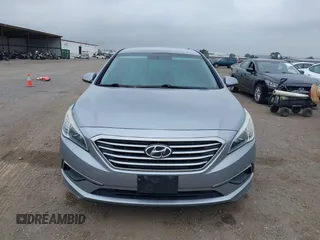 2017 Hyundai Sonata 2.4L with VIN 5NPE24AF1HH562921, listed as a IAAI auction lot 41883886 with 145,594 mi miles and . Bid and sale history available at carsss.com. Image 12.