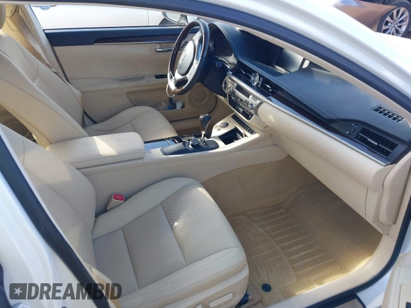 2014 Lexus ES with VIN JTHBK1GG2E2116094, listed as a IAAI auction lot 41728294 with 92,036 mi miles and . Bid and sale history available at carsss.com. Image 5.