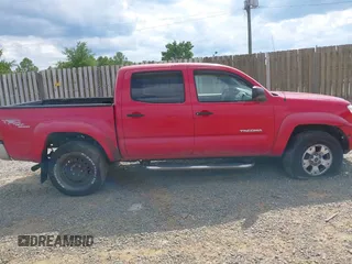 2006 Toyota Tacoma PreRunner z VIN 5TEJU62N26Z220964, wystawiony jako IAAI lot #42234492 z przebiegiem 224 659 mil mil oraz . Historia ofert i sprzedaży dostępna na DreamBid. Obrazek 13.