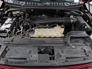 2019 Ford F-150 XL z VIN 1FTFW1E17KFA42374, wystawiony jako Copart lot #67019055 z przebiegiem 156 940 mil mil oraz Czysty tytuł • Clean title. Historia ofert i sprzedaży dostępna na DreamBid. Obrazek 13.