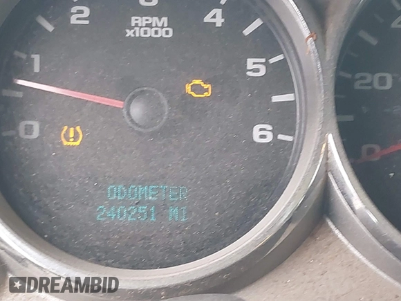 2007 Chevrolet Silverado 1500 LT w/1LT with VIN 2GCEC19C971650265, listed as a IAAI auction lot 41572601 with 240,251 mi miles. Bid and sale history available at carsss.com. Image 16.