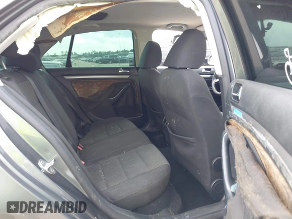 2010 Volkswagen Jetta S with VIN 3VWJZ7AJ0AM019069, listed as a IAAI auction lot 42149448 with 201,157 mi miles and . Bid and sale history available at DreamBid. Image 8.
