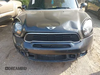 2014 MINI Countryman S с VIN WMWZC3C5XEWP27462, выставлен на аукционе IAAI как лот 42471068 с пробегом 113 198 миль миль и . История ставок и продаж доступна на DreamBid. Изображение 6.