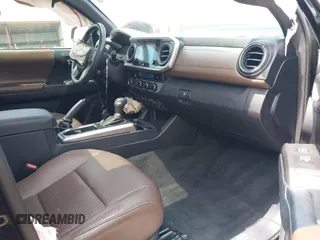 2016 Toyota Tacoma Limited with VIN 3TMEZ5CN4GM024275, listed as a IAAI auction lot 42093920 with 79,208 mi miles and . Bid and sale history available at DreamBid. Image 5.
