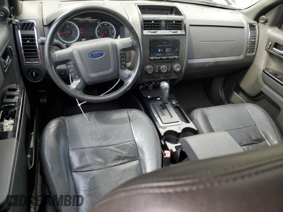 2012 Ford Escape Limited z VIN 1FMCU0EG6CKC08671, wystawiony jako Copart lot #60898175 z przebiegiem 184 085 mil mil oraz Czysty tytuł • Clean title. Historia ofert i sprzedaży dostępna na DreamBid. Obrazek 8.