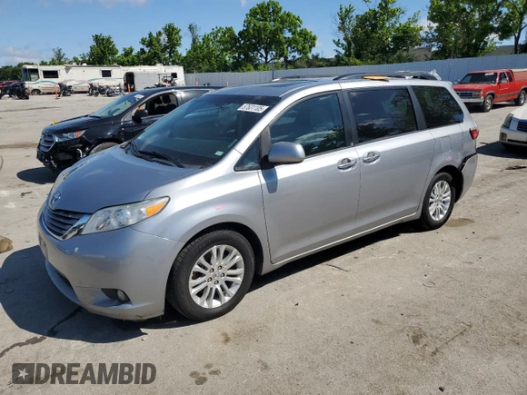 2017 Toyota Sienna XLE Auto Access Seat с VIN 5TDYZ3DC5HS787678, выставлен на аукционе Copart как лот 57631105 с пробегом 220 388 миль миль и Списание • Salvage title. История ставок и продаж доступна на DreamBid. Изображение 1.