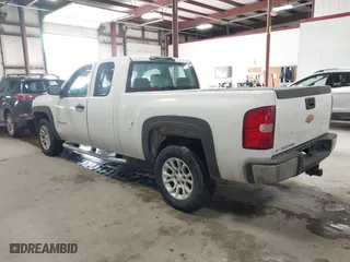 2013 Chevrolet Silverado 1500 Work Truck with VIN 1GCRKPEA2DZ145327, listed as a IAAI auction lot 41644238 with 206,707 mi miles. Bid and sale history available at carsss.com. Image 3.