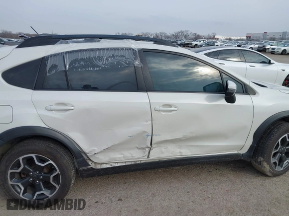 2015 Subaru XV Crosstrek Limited with VIN JF2GPAMC5F8310080, listed as a IAAI auction lot 41706928 with 115,629 mi miles. Bid and sale history available at carsss.com. Image 6.