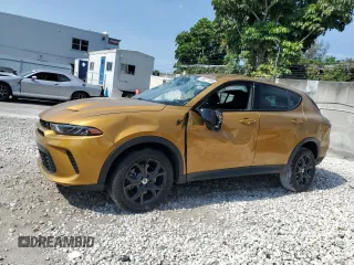 2024 Dodge Hornet GT with VIN ZACNDFAN9R3A13450, listed as a Copart auction lot 58327135 with 9,034 mi miles and Salvage title. Bid and sale history available at DreamBid. Image 1.